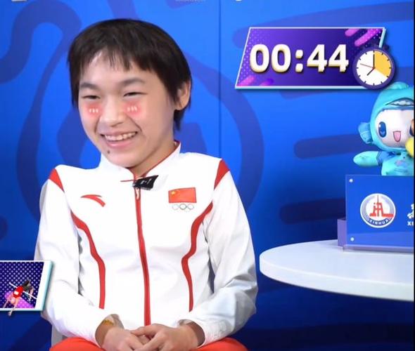 飞天小魔女全红婵：一跃成名，闪耀日常
