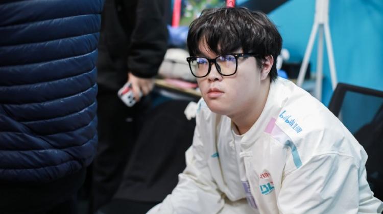 SN Bin转会RNG：能否再创辉煌？