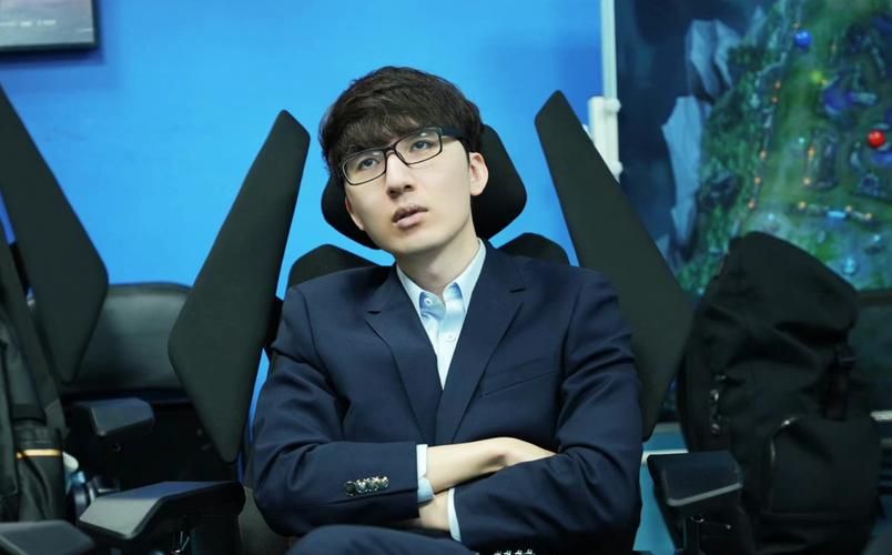 easyhoon去哪了？盘点侯爷的职业生涯！