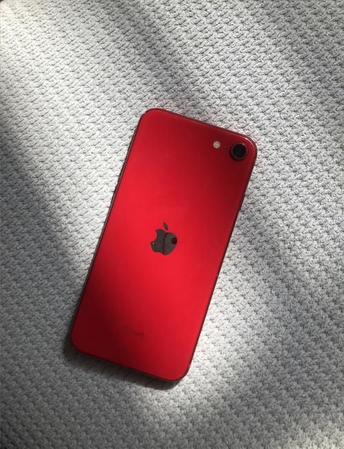 iphonese2现在还值得买吗？看完这篇你就懂了！