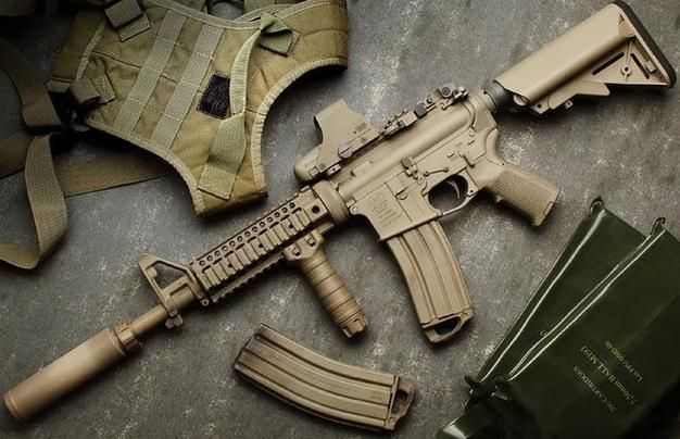 m4a1厉害吗？深度解析这把枪的优缺点！