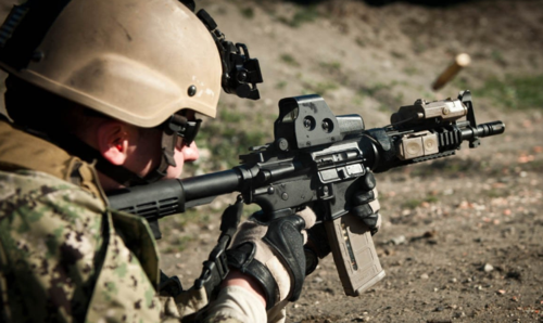 m4a1厉害吗？深度解析这把枪的优缺点！