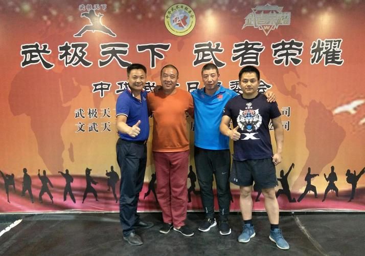 八极武圣和别的武术家比谁更强？看完你就知道了！