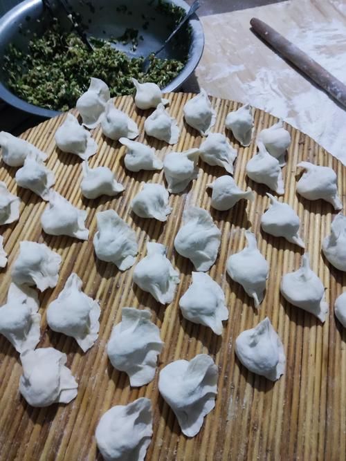 减肥能吃生菜茴香吗？含盐量你需要注意！