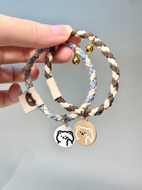 小皮筋代表什么？戴小皮筋的各种含义你知道吗？