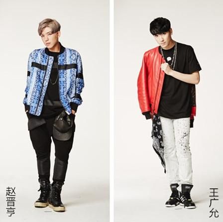 王广允演唱好喜欢你呜呼爱你呜呼：现场氛围超燃