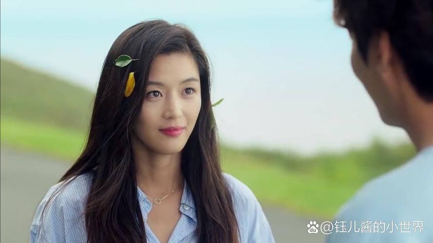 电影亚马逊女王：揭秘亚马逊河的神秘传说