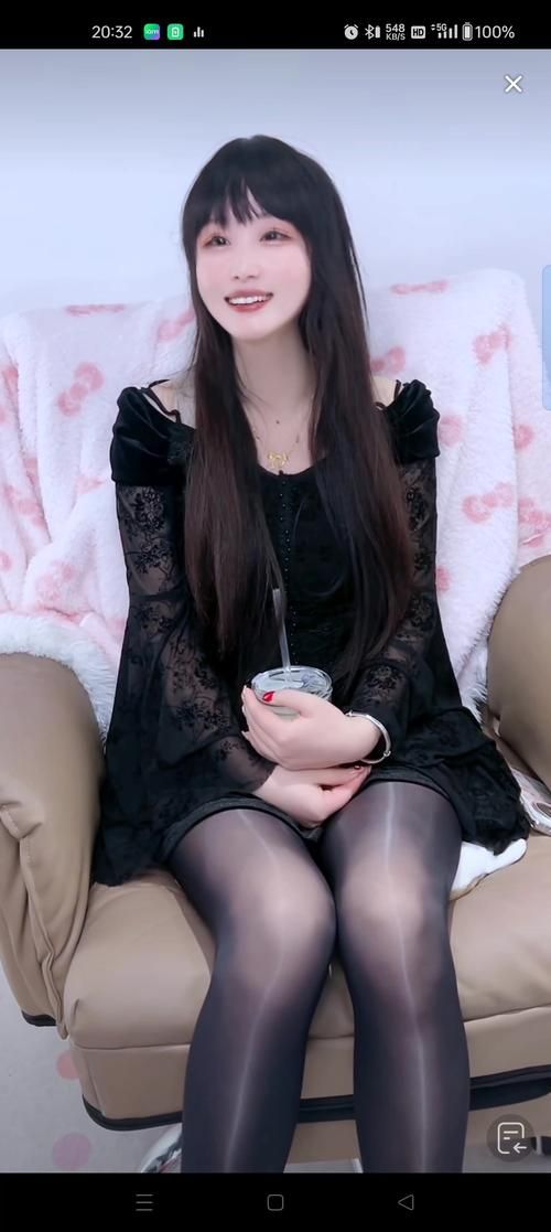 白狐传媒：高清直播，美女主播实时互动