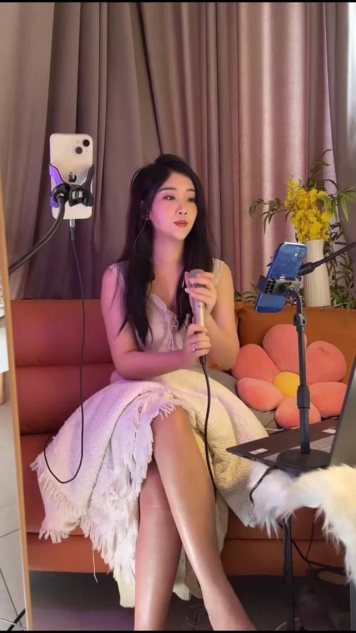 白狐传媒：高清直播，美女主播实时互动