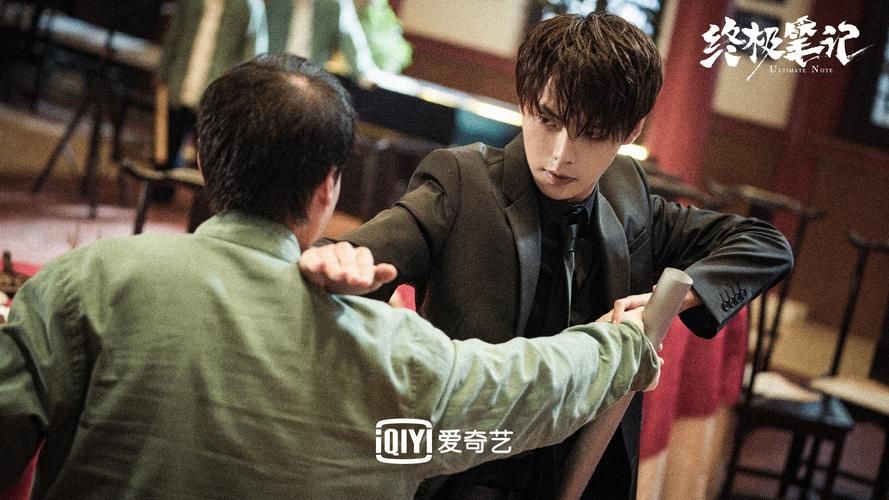 盗墓笔记结局终极解密：张起灵青铜门秘密