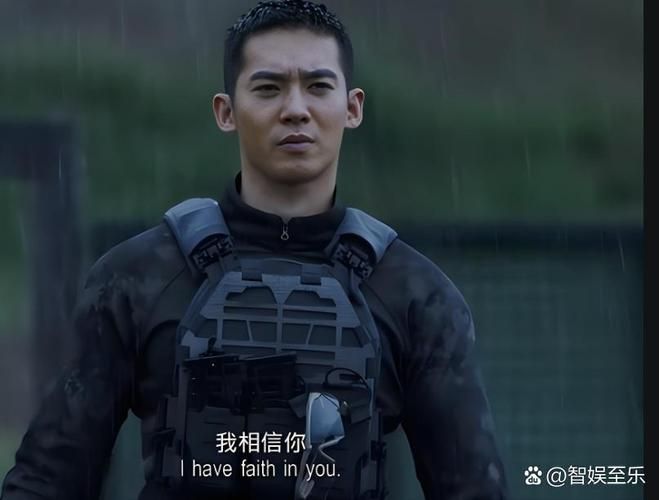 神级卫龙：一个平凡青年，如何成为拯救世界的超级英雄