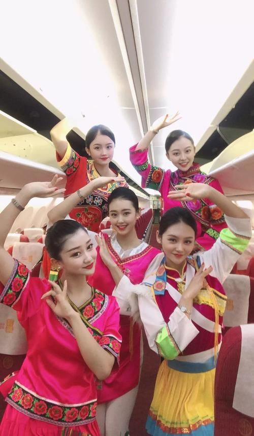祥鹏航空8L9987：昆明北京航线上的文化盛宴