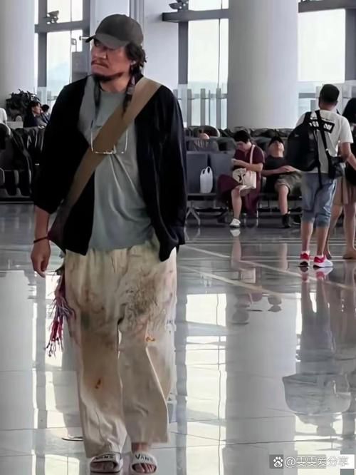 穿巴黎世家是什么意思？这奢侈品梗你真的懂吗？