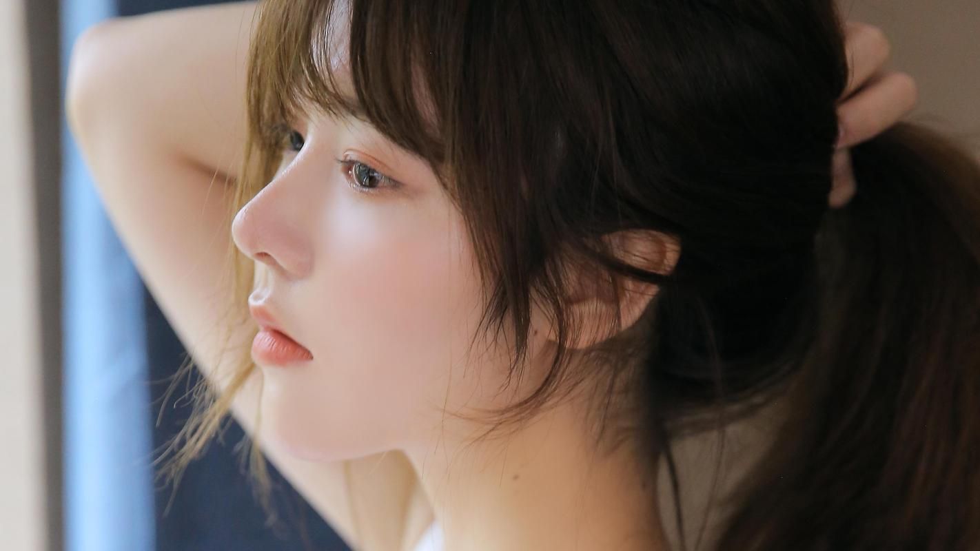 美女图集下载：各种风格美女图片，满足你的所有喜好