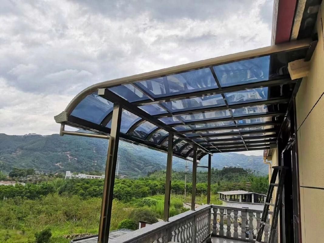 自己动手搭建露天阳台遮阳棚：简单步骤和实用技巧