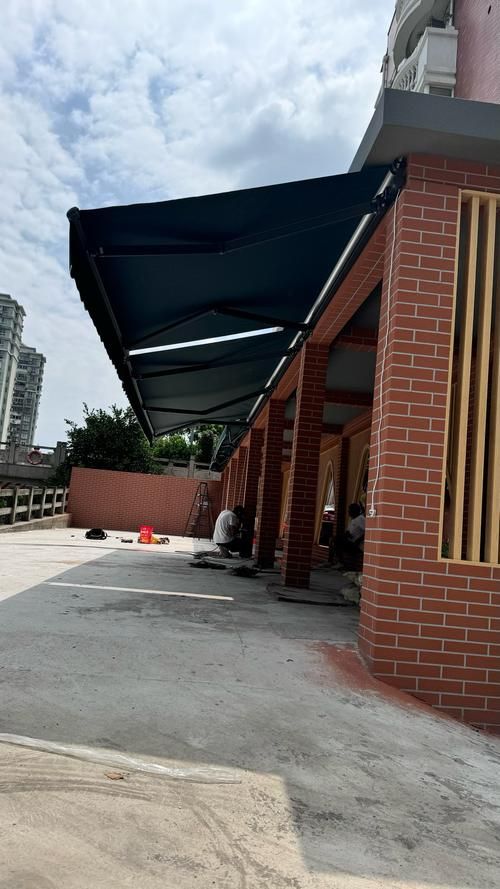 自己动手搭建露天阳台遮阳棚：简单步骤和实用技巧
