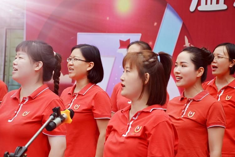 花漾梦工厂：大型才艺秀，梦想从这里起航