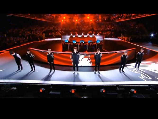 虎扑LOL：S赛精彩瞬间，玩家都在虎扑讨论