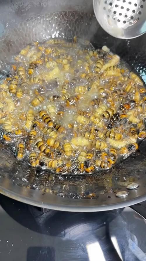 蜜蜂喜欢吃什么？揭秘蜜蜂的甜蜜食谱！