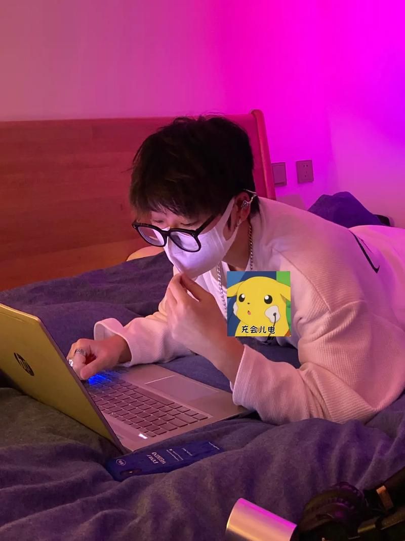 观看帅哥直播飞机：高清流畅，精彩不断！