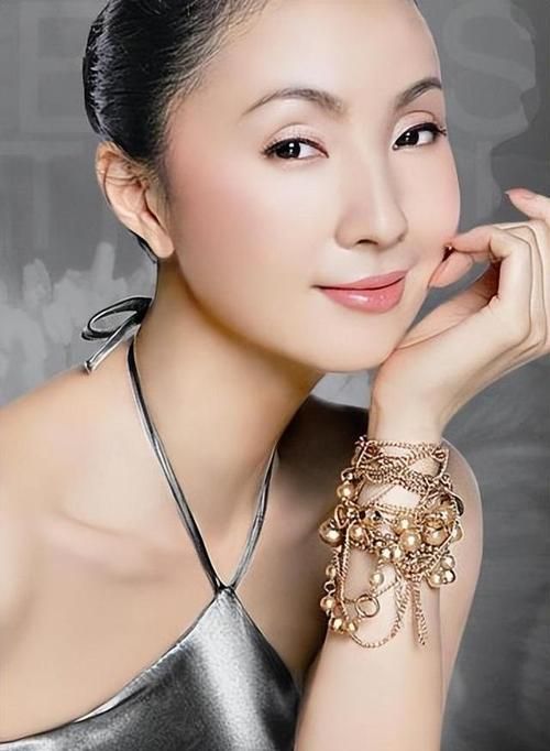 解析徐峥陶虹开放式婚姻：成功秘诀还是另类经营？