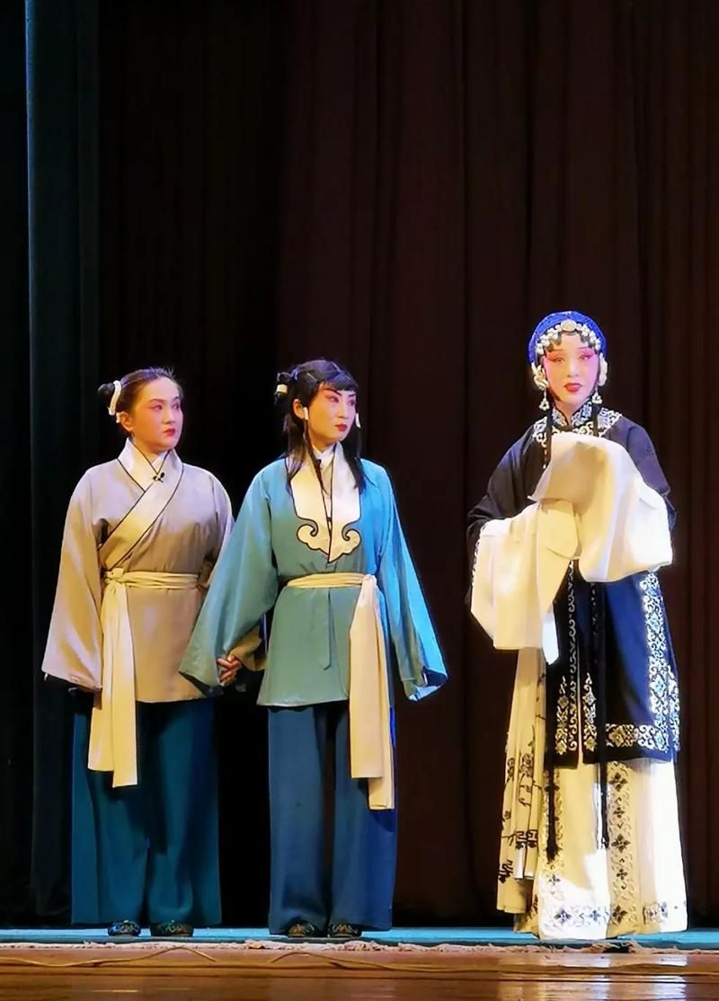 评剧秦香莲：传统戏曲魅力与现代解读