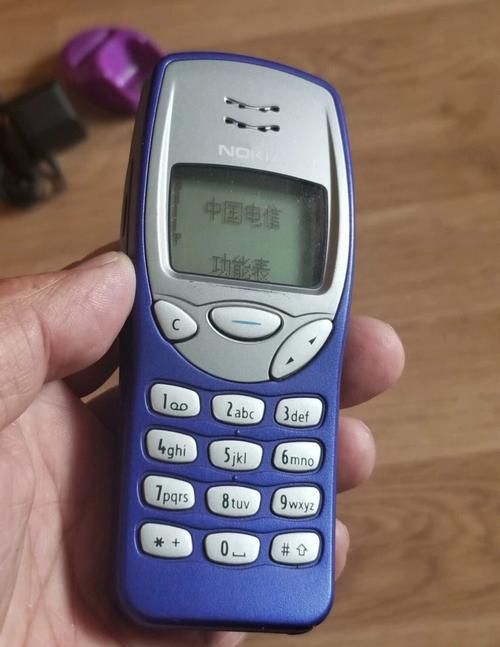 诺基亚2700c深度评测：这款老手机现在还能用吗？