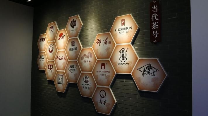 读金庸群芳谱，细品武侠世界中的女性魅力