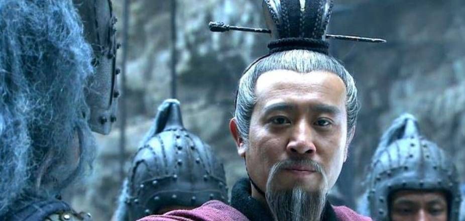 辛巴的瓶盖：平民玩家福音！法正替代刘备的等风熊阵容