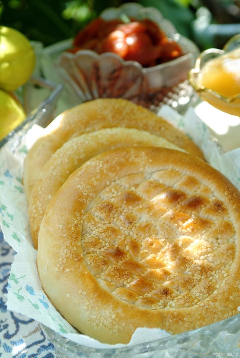 这是什么食物？探秘山东特色小吃“杠头”的独特魅力！