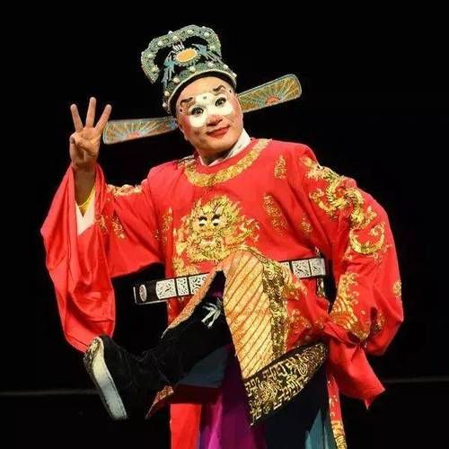 闽南高甲戏表演艺术：感受浓厚的地方特色