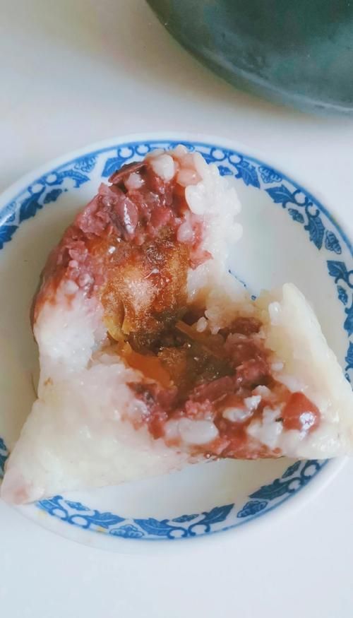 除了粽子，端午节还有哪些值得一试的特色美食？