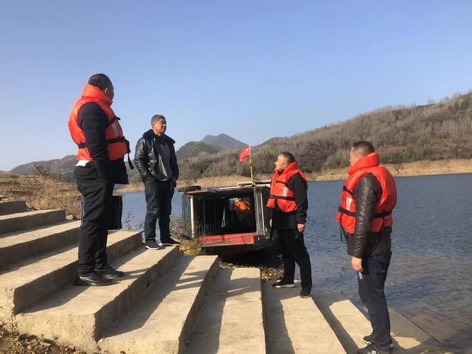 青海湖边牧场：生态管护员的日常巡护