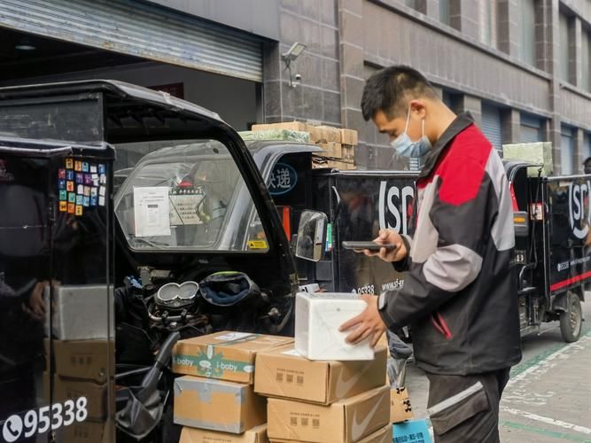 顺丰在线客服联系方式，快速解决您的快递问题