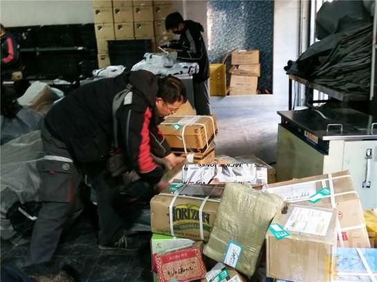 顺丰客服热线24小时人工服务，随时随地解决你的快递问题！