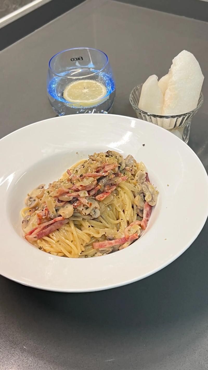 食之契约奶油蘑菇意面怎么做？简单菜谱分享