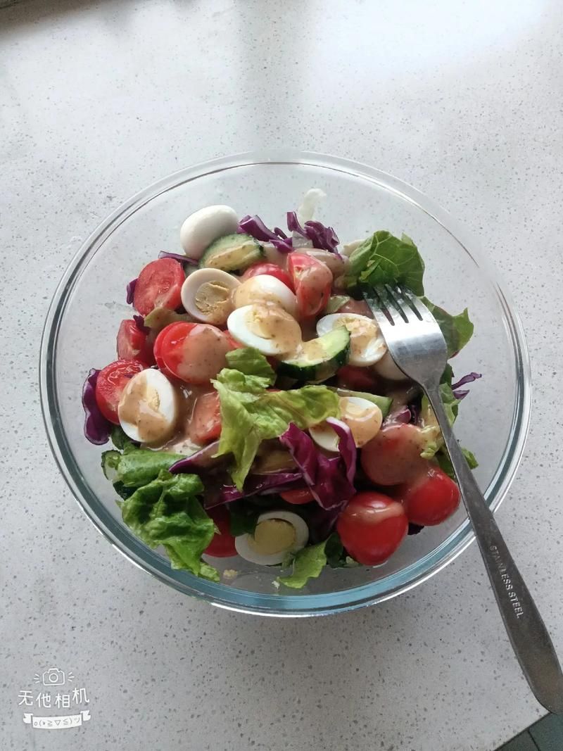 食之契约蔬菜沙拉怎么做？简单菜谱快速完成