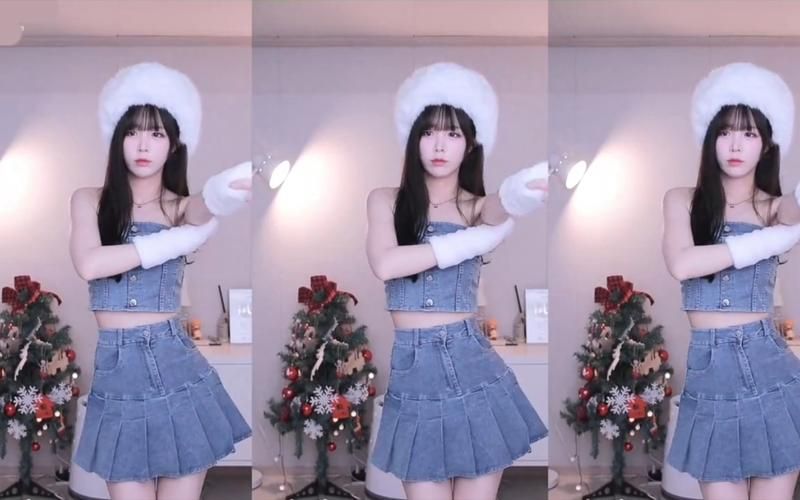 【PC】隔壁的女主播 Demo Build.15900962【互动SLG／直播偷窥／3D作品／全动态】官方中文
