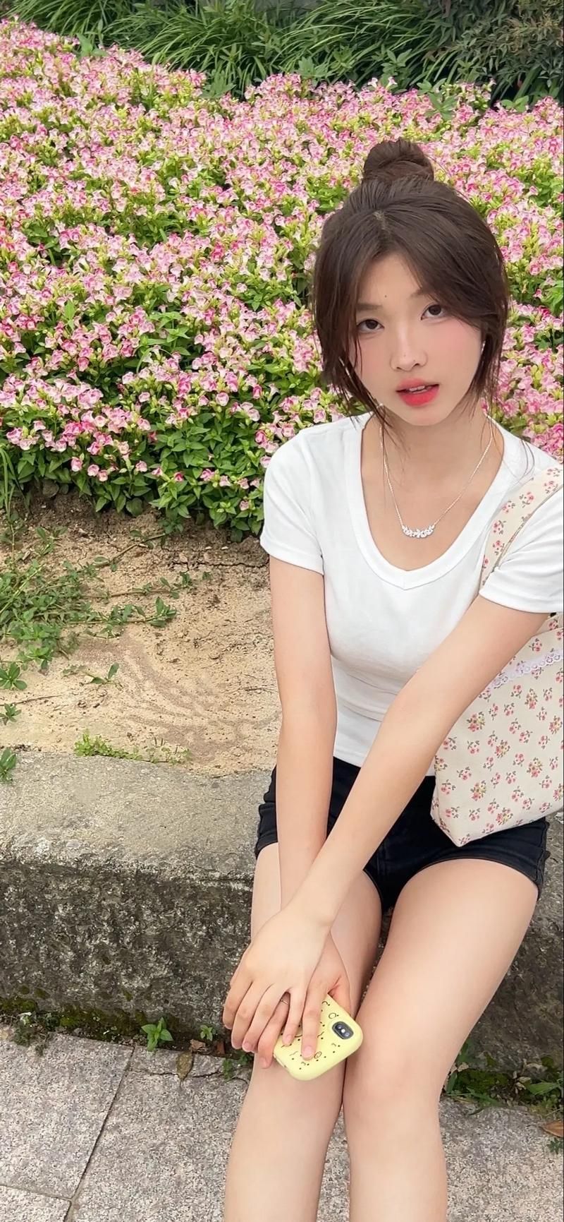 [ADV] 清纯的女友被父亲夺走,不知不觉沦为绒布球 AI汉化版+存档 [度盘／1.8G]