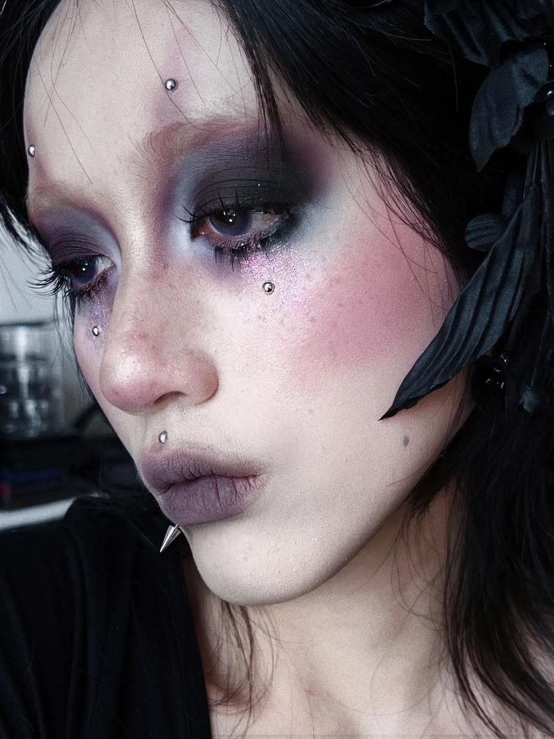 dark系妆容教程三步画出高级暗黑妆