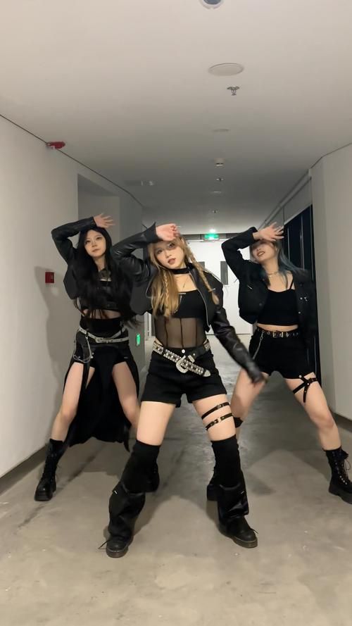 GoodGirlGoneBad好女孩变坏了最新下载资源