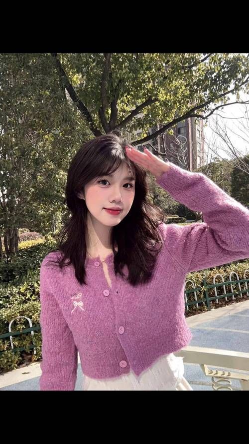 Lovechuu最新穿搭指南 轻松打造甜美少女风