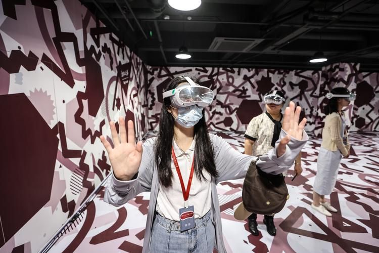 VR女友最新功能盘点 沉浸式互动体验