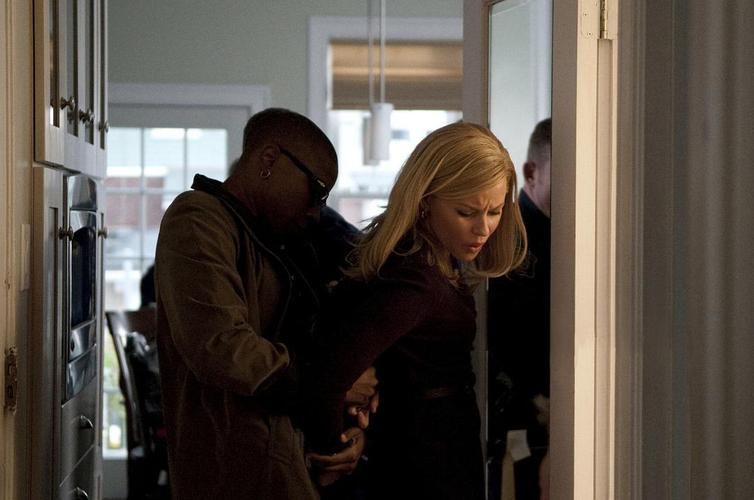 三日危情游戏下载地址 安全无毒高速下载