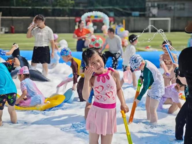 与你共度的夏日游戏体验 亲子情侣都爱玩的夏日活动