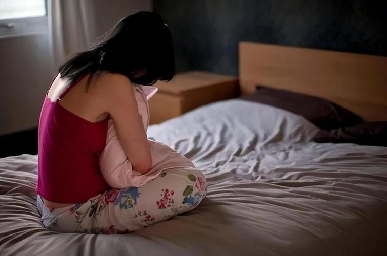 你的女友正在出轨中杨过游戏心理学家分析原因
