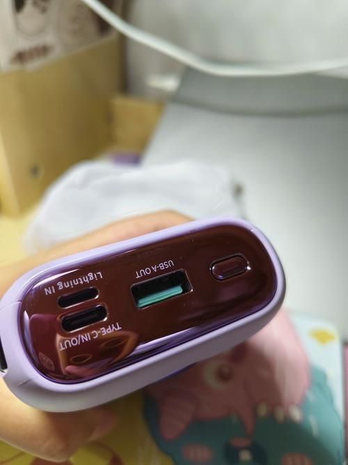 借出的妻子安卓版和ios区别 哪个更好玩对比