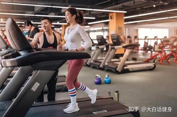 健身教练补课汉化版最新更新内容测评 哪项功能最实用