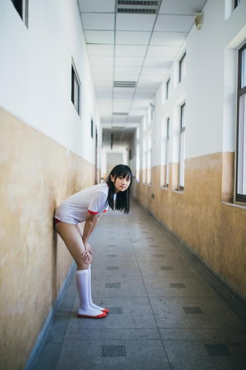 制服游戏介绍热辣可爱 体验不一样的校园恋爱