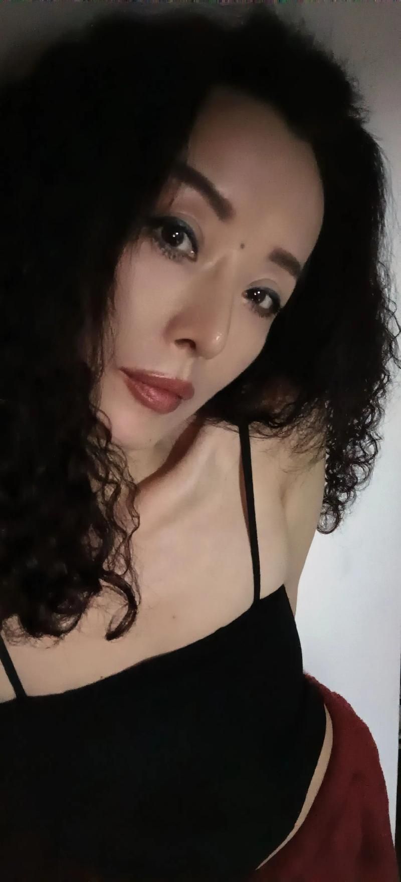 半老徐娘汉化版最新更新内容一览 这次改动真不小